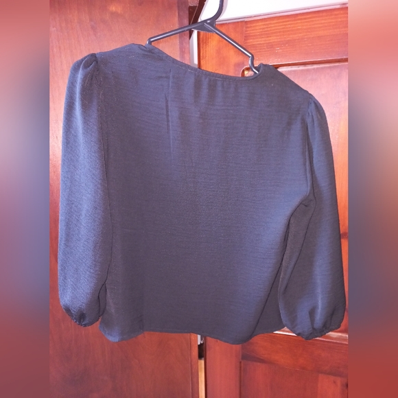 Suzy Shier 3/4 sleeve Top- NWT - X-SMALL - Picture 3 of 3
